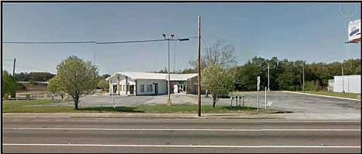 3rd image of 3501 N Palafox St