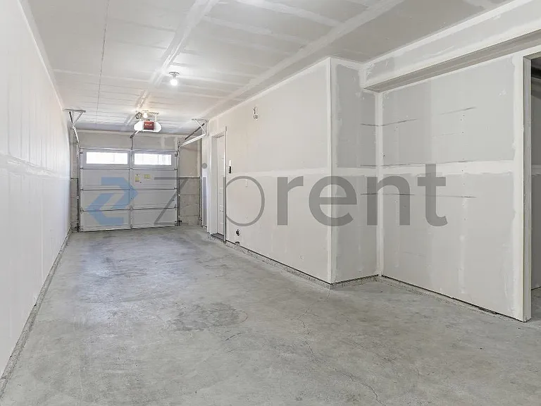 13717 Admiralty Way #L4 — Photo 12