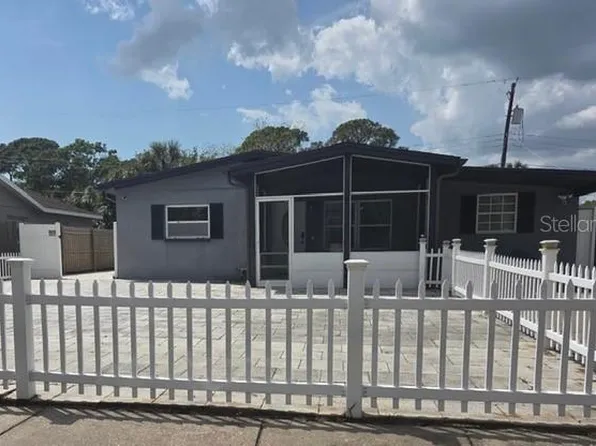 5110 Gateway Dr, Tampa, FL 33615