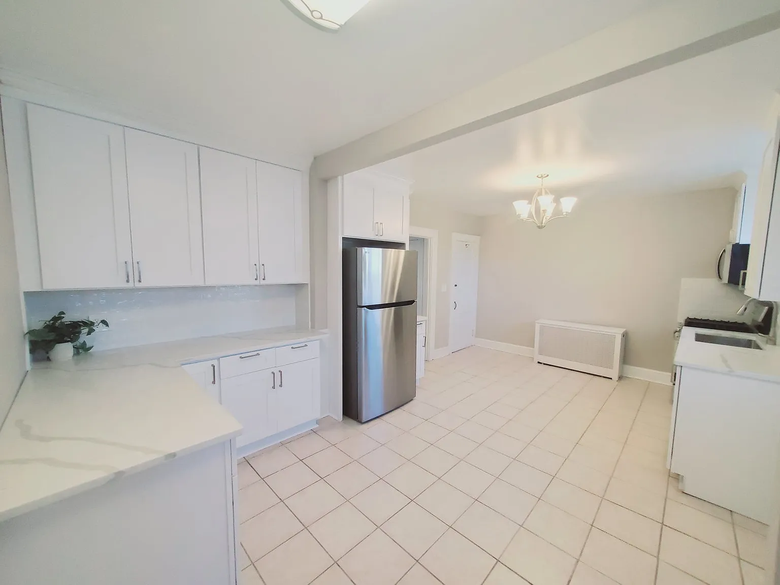 2 bed, 1.5 bath, 1250 sqft, $3,500 — Photo 2