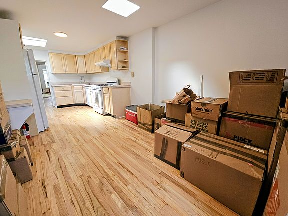 4th image of 281 Court St Floor 2