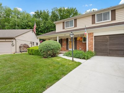 9495 Continental Dr, Taylor, MI, 48180