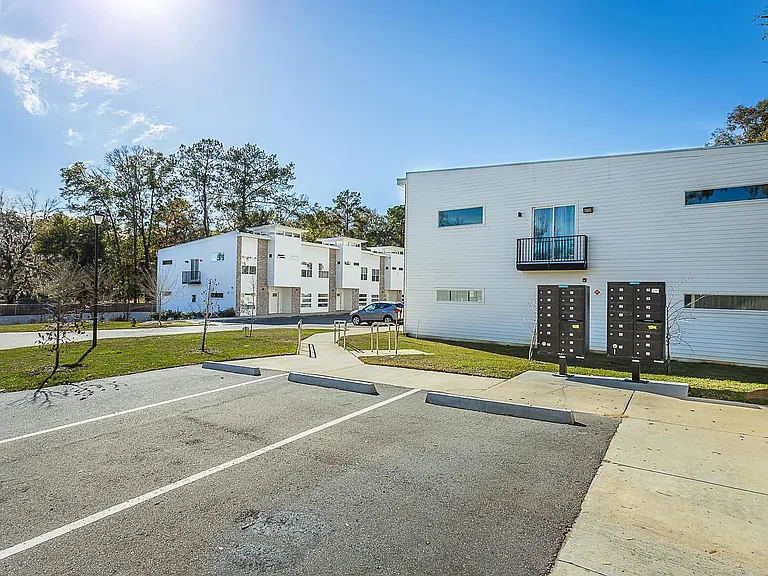 2170 Capital Cir SE #MULTIPLE — Photo 27