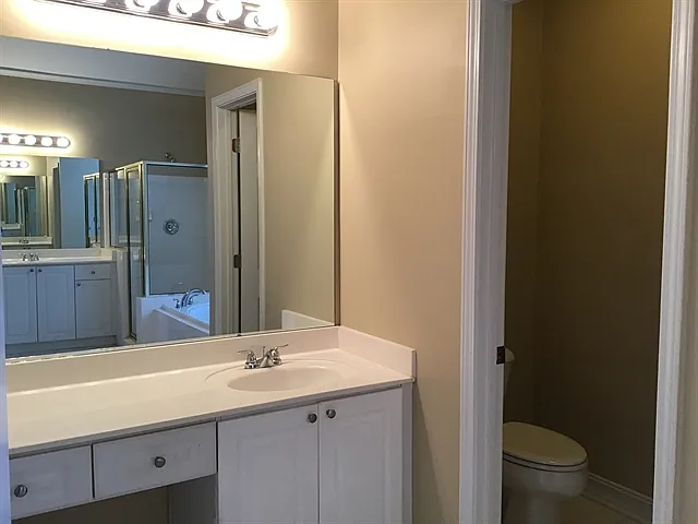 6415 Wenham Ct — Photo 12