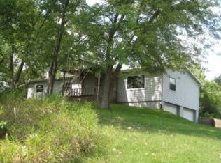 1131 Squawfield Rd, Hillsdale, MI 49242