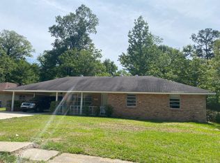 3044 Oakcrest Dr, Baton Rouge, LA 70814