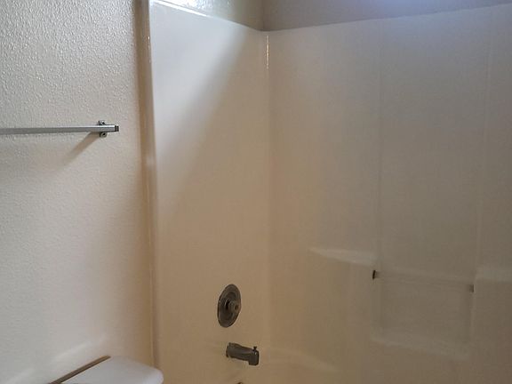 5th image of 518 Dukeway APT 3