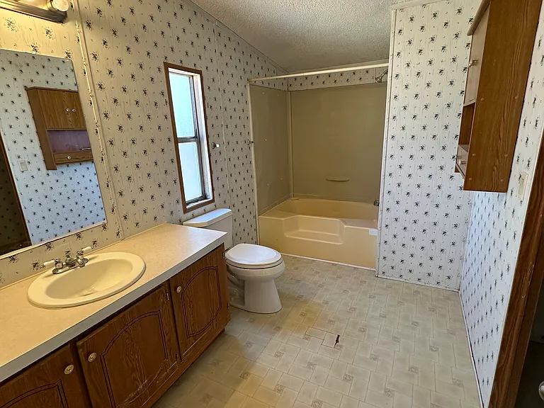 5284 Sioux Trl — Photo 1