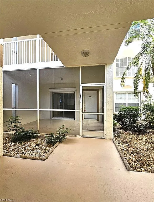 Building Photo - 6025 Chardonnay Ln #102