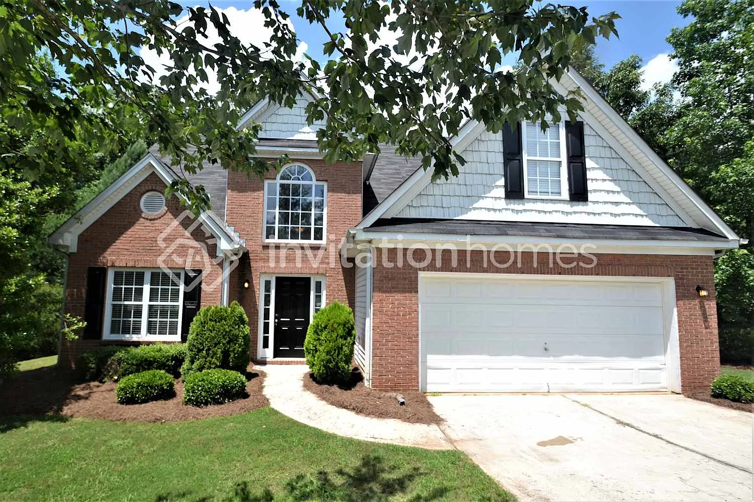 2546 Rainshower Dr Decatur, GA 30034 — Photo 1