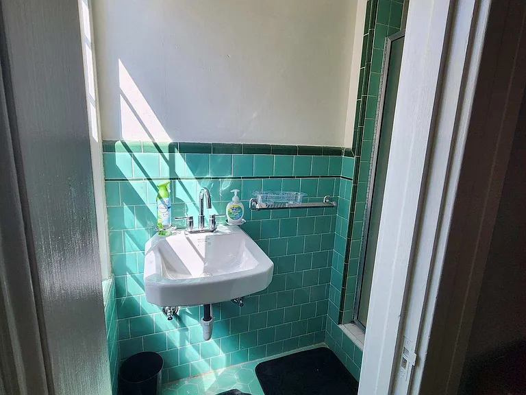 1530 N San Joaquin St — Photo 19