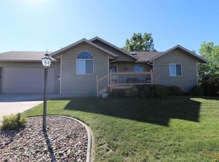 2844 Leola Ln, Rapid City, SD 57703