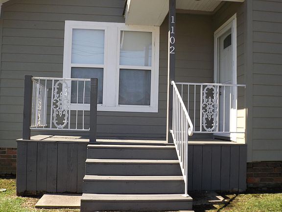 2nd image of 1102 E 39th St