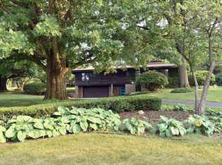 3727 Brookview Rd, Rockford, IL 61107