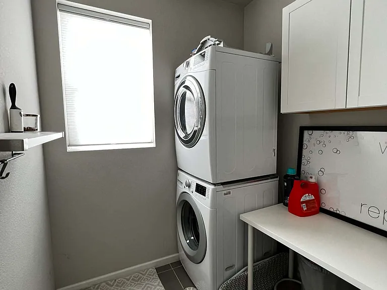 15561 W 64th Pl — Photo 7