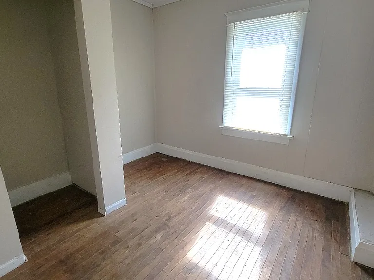 618 Bopf St — Photo 6