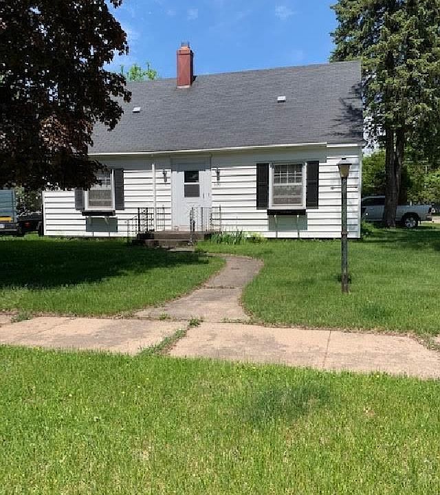 1st image of 900 W A St
