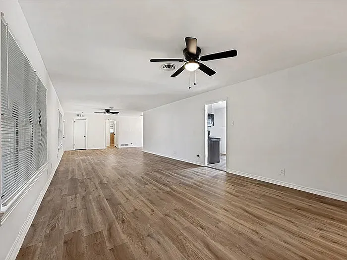 116 Vandenburg Dr — Photo 13