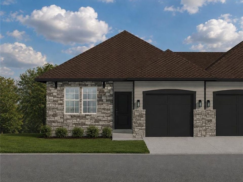 Front rendering of the Paxton being built on Lot 7A with the Lunar Eclipse Exterior Palette colors.
