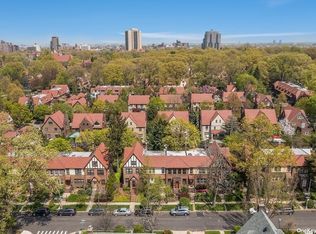 7405 Kessel St, Forest Hills, NY 11375
