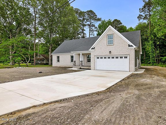 2nd image of 1064 Tulls Creek Rd Road