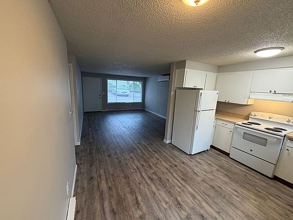 2nd image of 131-169 Salem Heights Ave SE #135