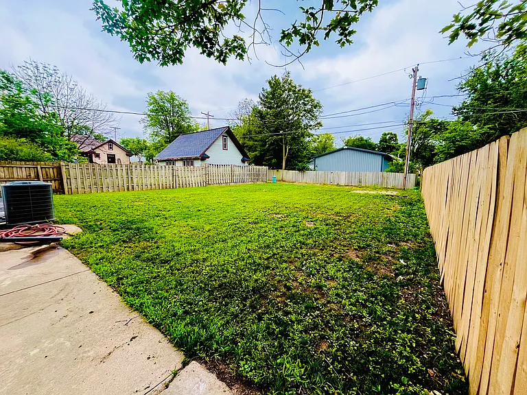 5825 Cleveland Ave — Photo 3