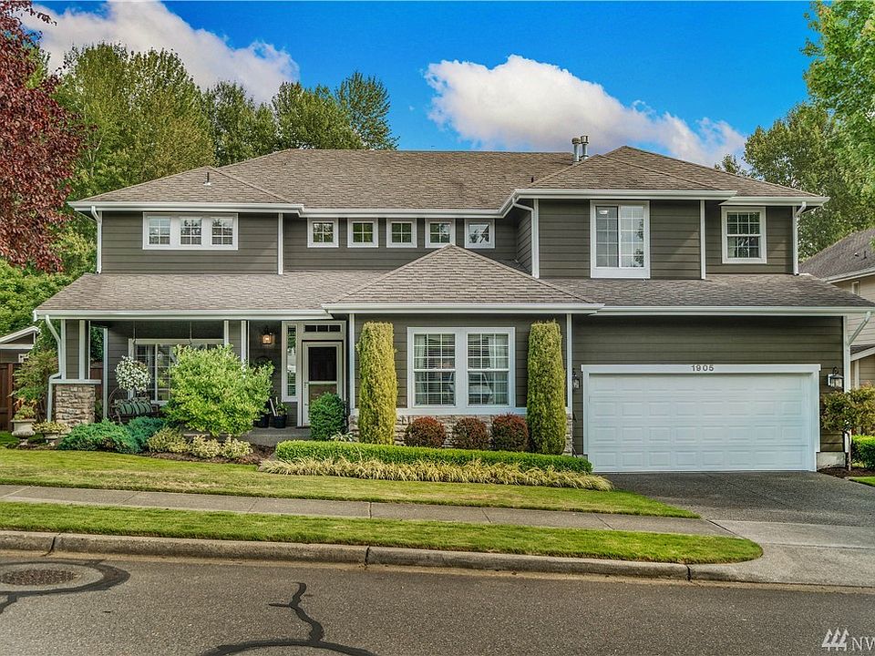 1st image of 1905 Lighthouse Ln NE