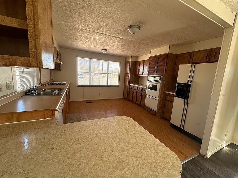 1813 Los Lentes Rd NE — Photo 11