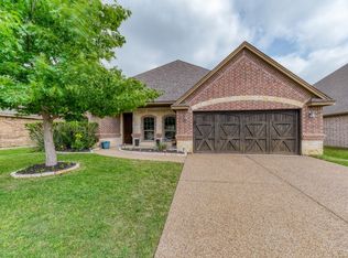 104 Firestone Dr, Willow Park, TX 76008