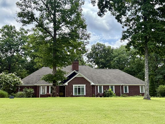 2nd image of 287 Michael Dr