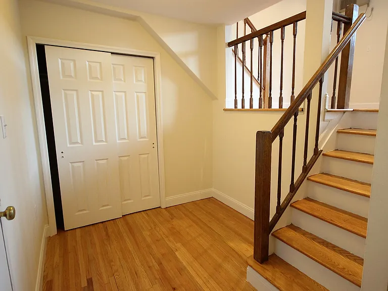 173 W 85th St #9 — Photo 2