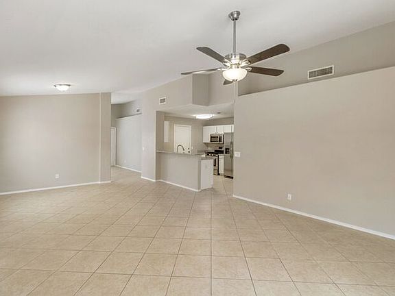 3rd image of 502 S 86th St