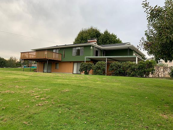 The Front of the house that looks out to Scappoose Bay