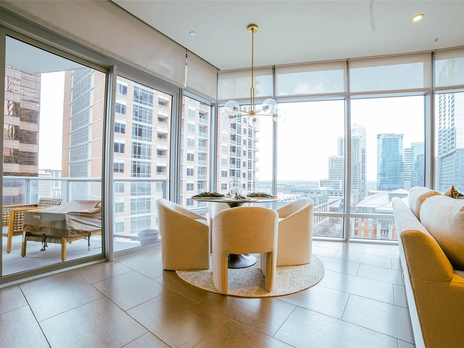 2 bed, 2.0 bath, 1464 sqft, $8,500 — Photo 4