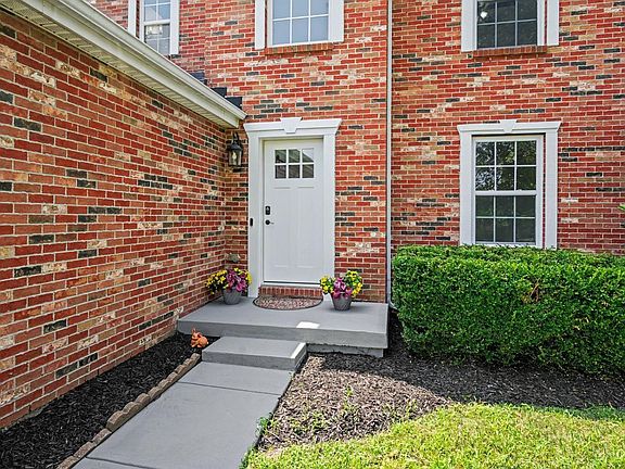 2nd image of 4301 Lighthouse Ln