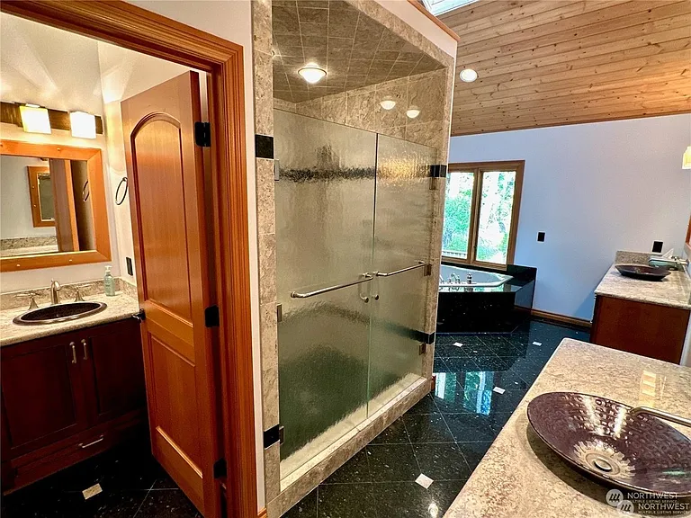 2878 Raccoon Point Rd — Photo 20