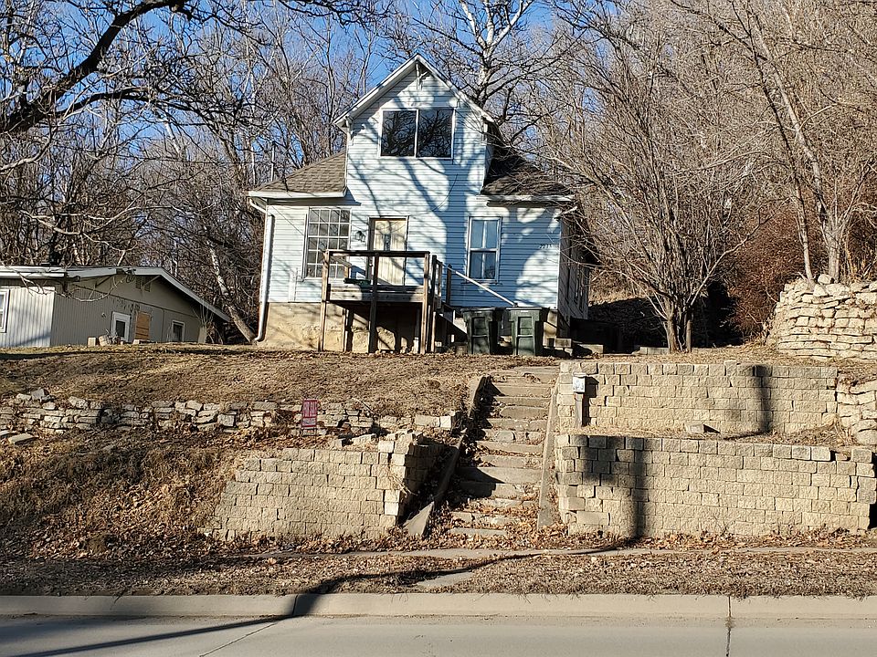 1st image of 2213 W 4th St
