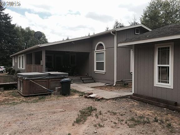 3rd image of 12110 NE 450th St