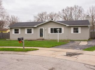 1363 Providence Ct, Mishawaka, IN 46544