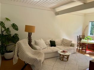 2011 Red Rose Way, Santa Barbara, CA 93109