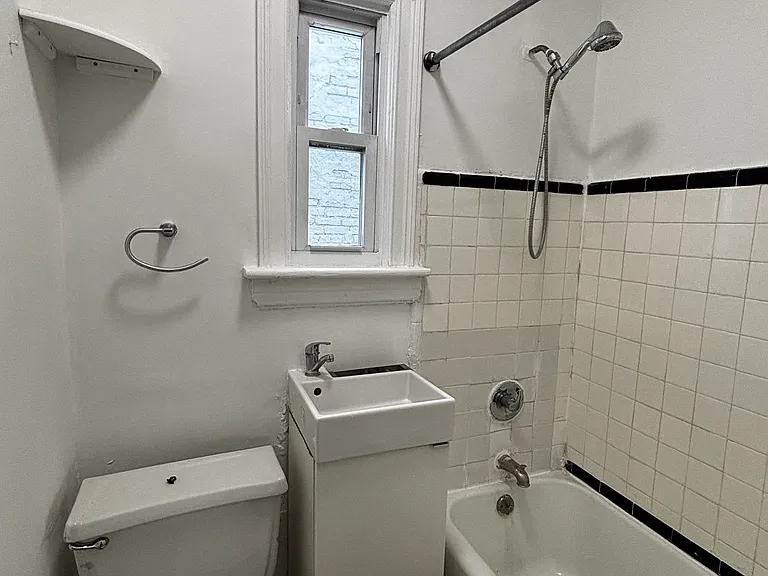 6031 Tyler Pl #2 — Photo 9