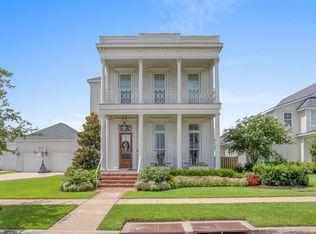 1211 Saint Anne Ave, Lake Charles, LA 70601