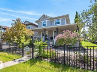 84 Clearwater Ln, Strathcona County, AB T8H0B2
