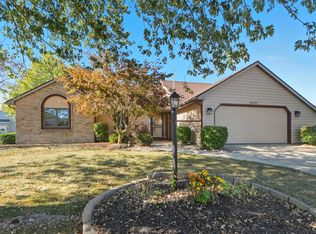 10725 Trade Wind Ct, Fort Wayne, IN 46825