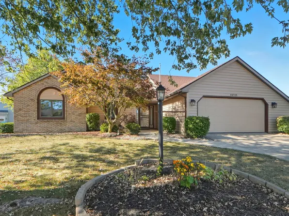 10725 Trade Wind Ct, Fort Wayne, IN 46825