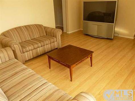 5th image of 3180 Coral Dr