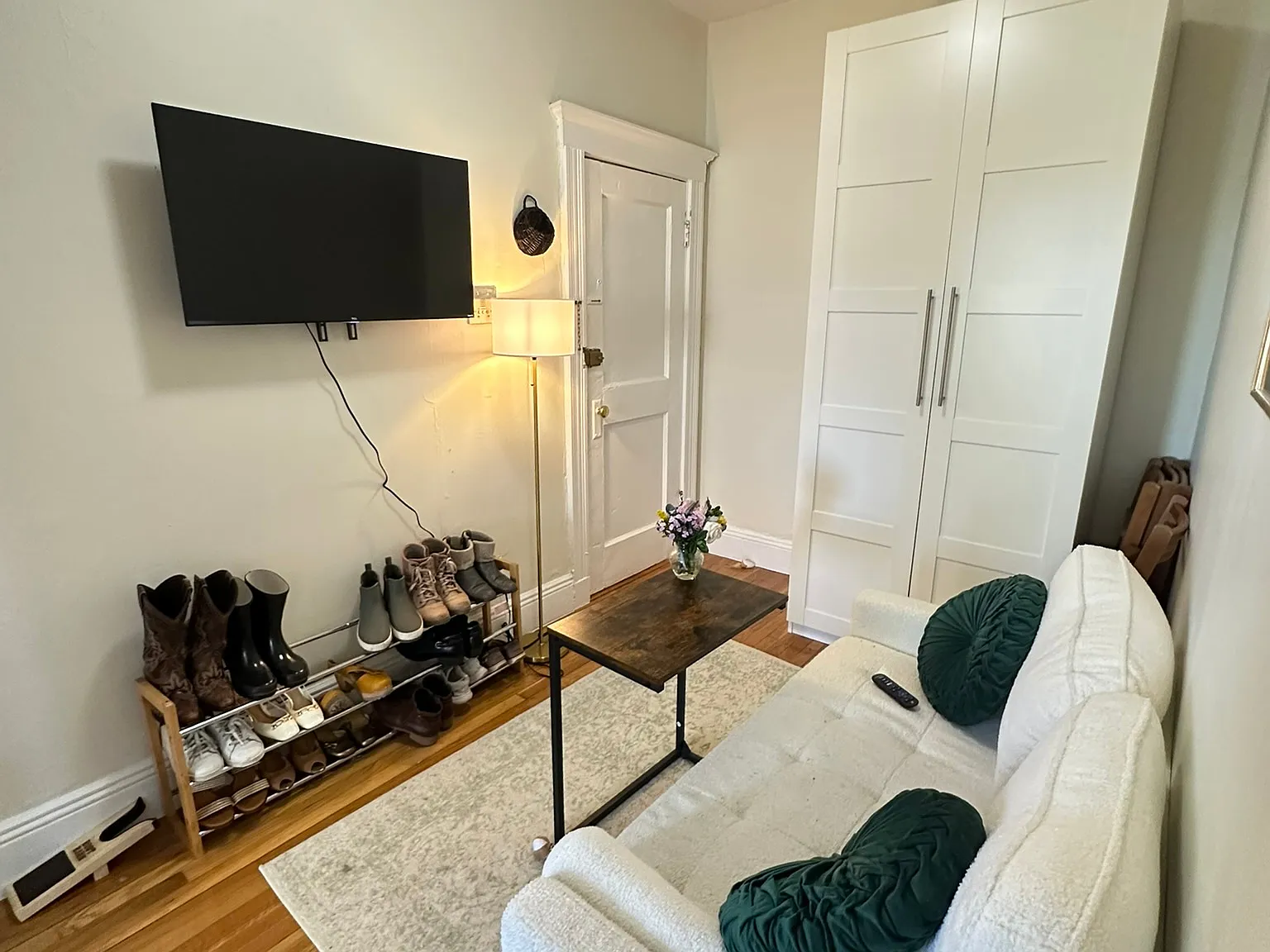 3 bed, 1.0 bath, $2,875 — Photo 3