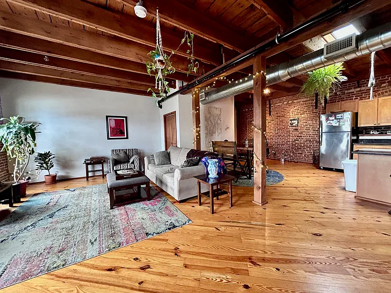 407 Pine St #304 — Photo 16