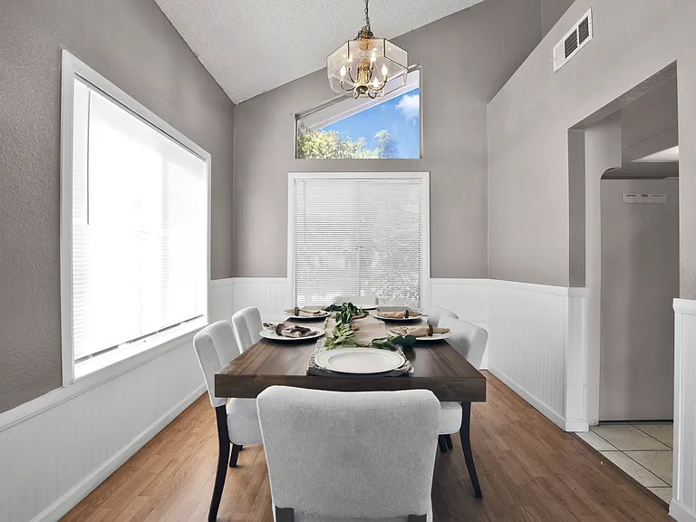 12675 Elmhurst Dr — Photo 3